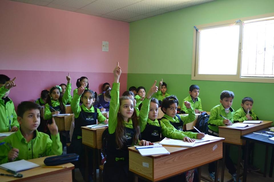 primary school Syrian students in a class